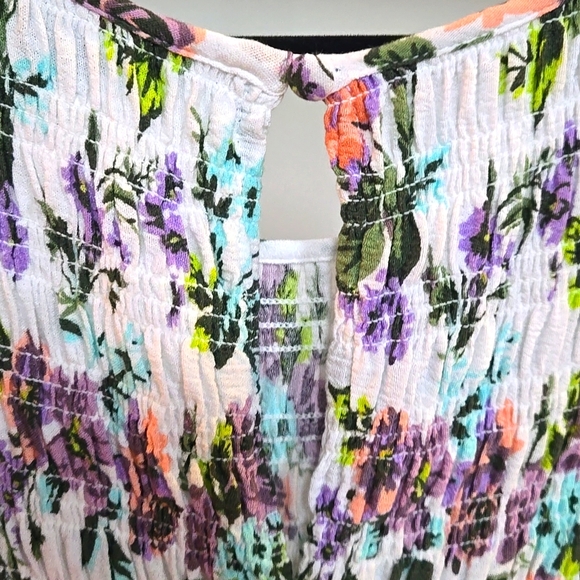 Torrid Size 1 Floral Babydoll Crinkle Gauze top - Picture 4 of 7